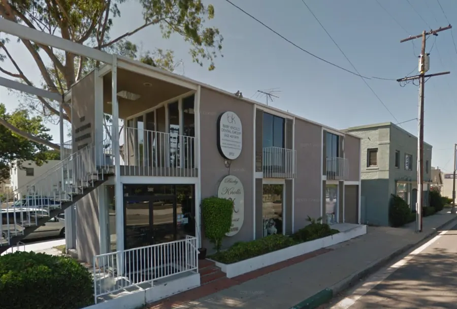 The Bixby Knolls Dental Group building on Long Beach Blvd., Long Beach.